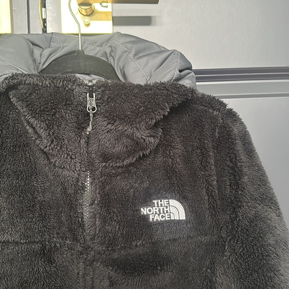 North Face Reversible Puffer/Fluffy Black and Gray Long Coat - Picture 5 of 7